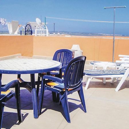 Amazing Apartment In Torrevieja With Kitchen エクステリア 写真