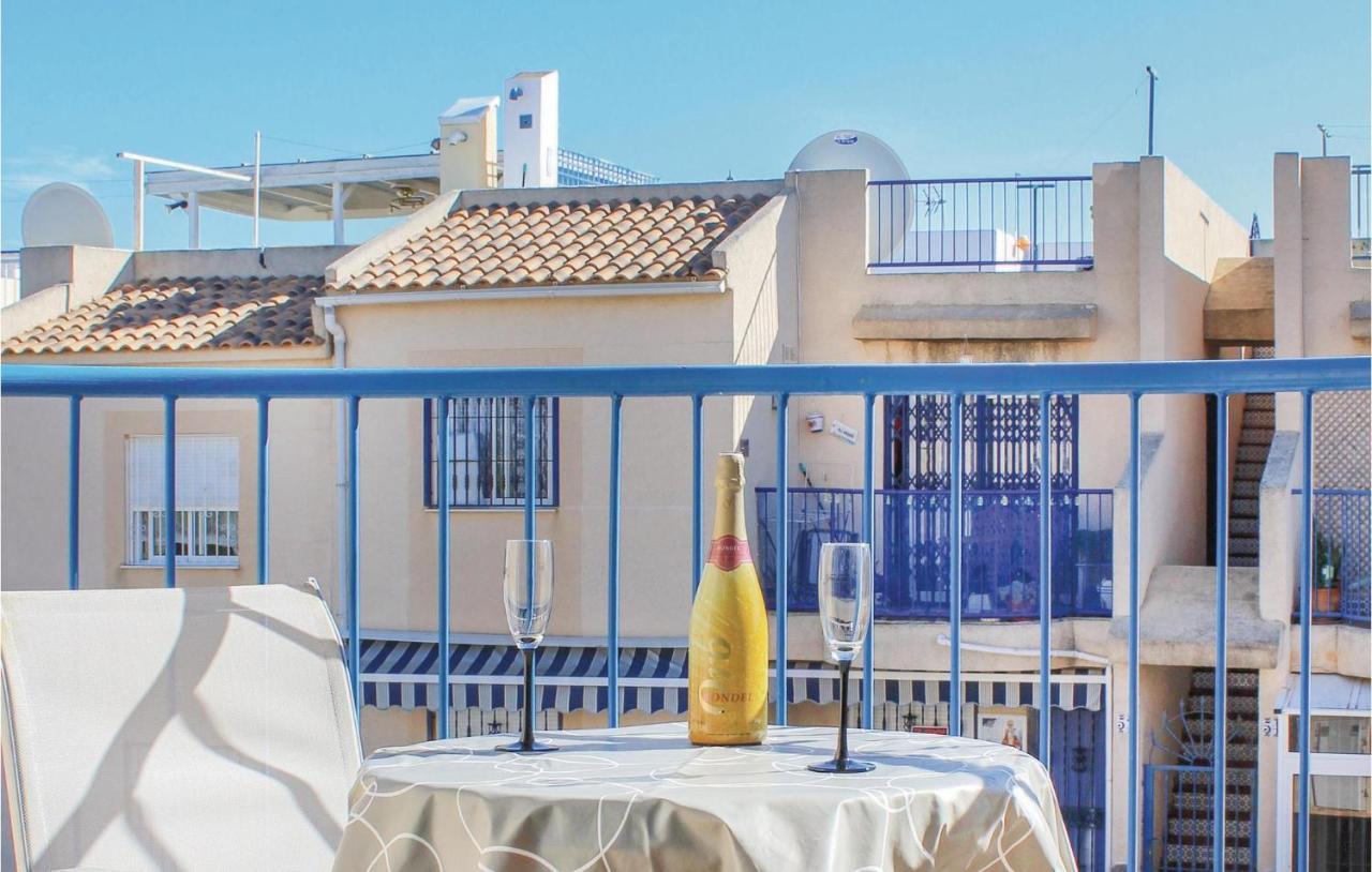 Amazing Apartment In Torrevieja With Kitchen エクステリア 写真