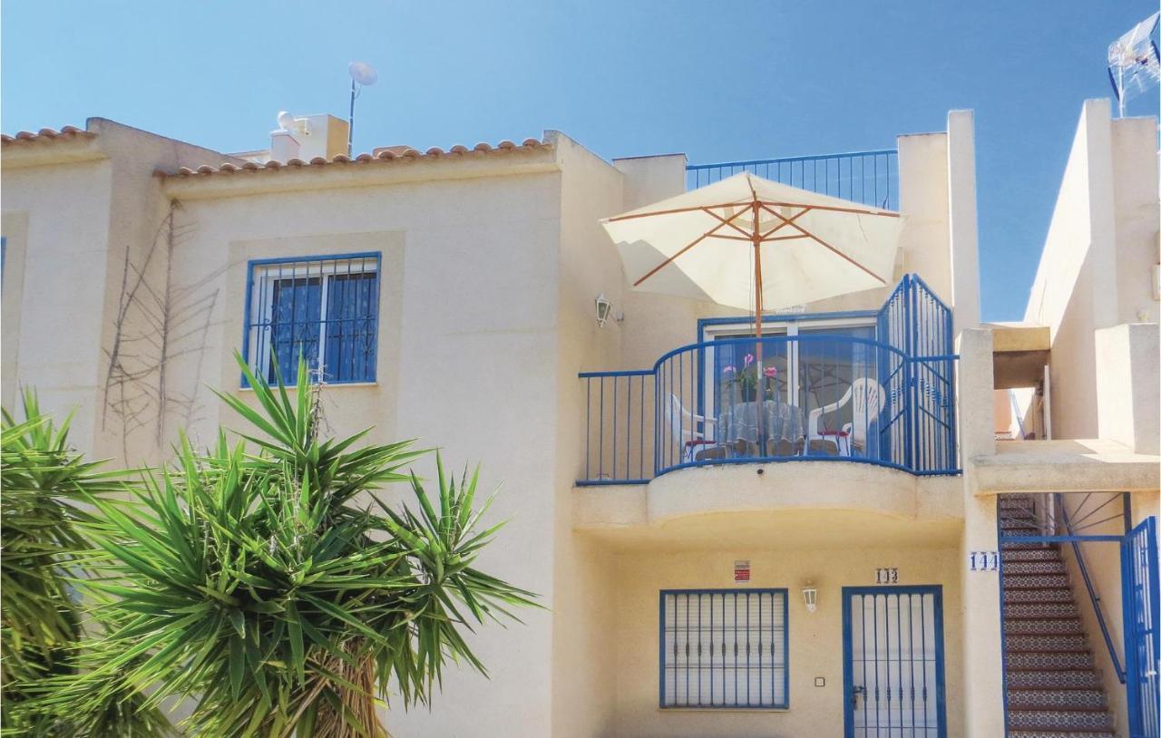Amazing Apartment In Torrevieja With Kitchen エクステリア 写真